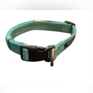 Medium blue dog collar